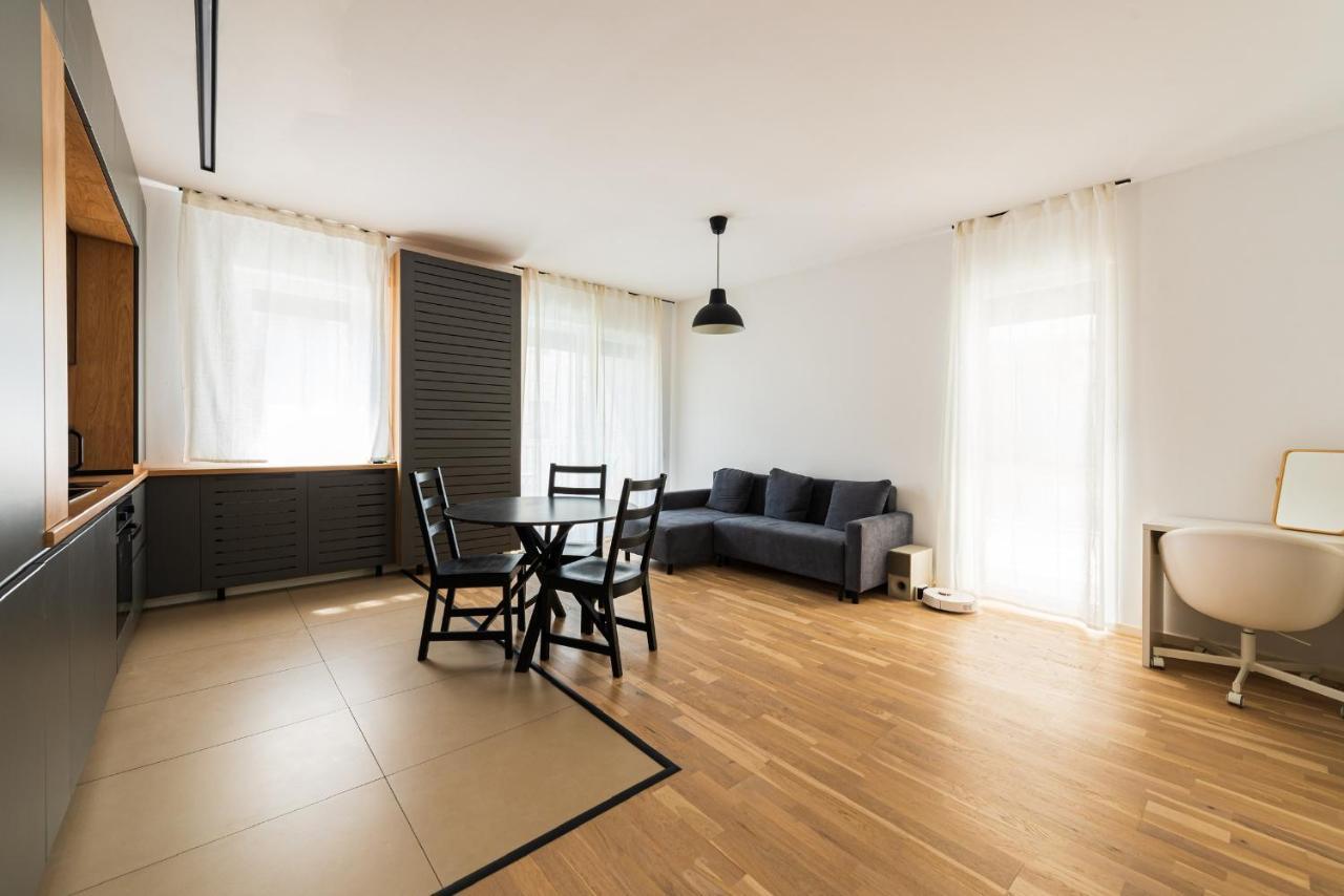 Sara - Stylish Apt With Balcony Near Piata Obor Bucareste Exterior foto