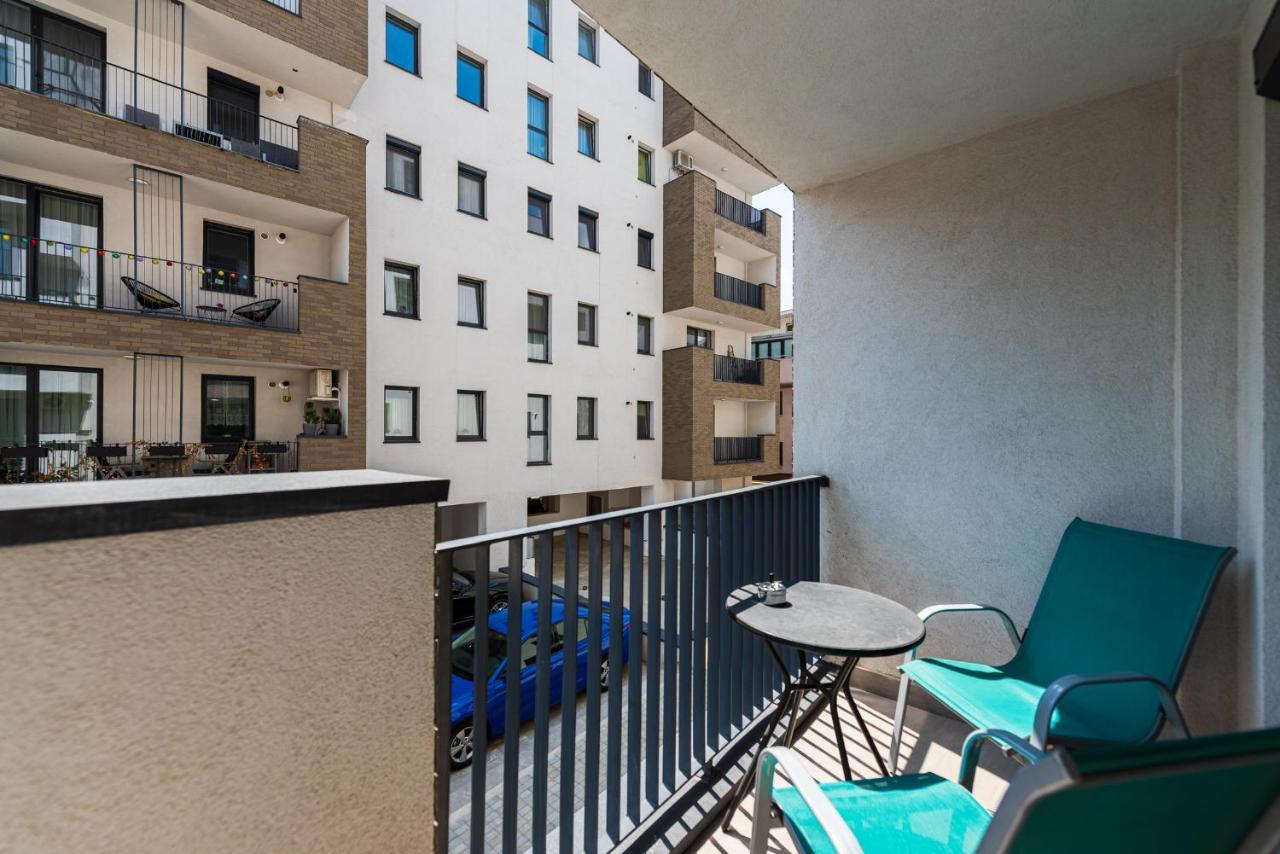 Sara - Stylish Apt With Balcony Near Piata Obor Bucareste Exterior foto